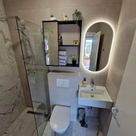 Roza 3 Ploce (Dubrovnik-Neretva)